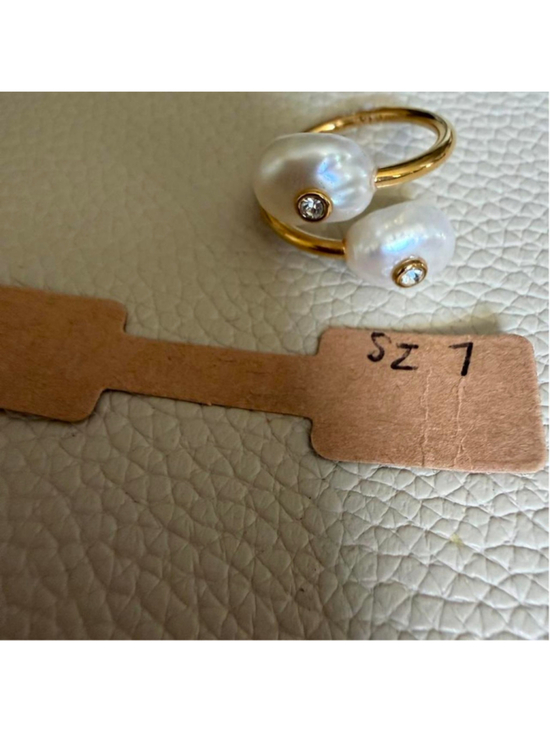 jcrew Jewelry - #jcrew White double pearl ring